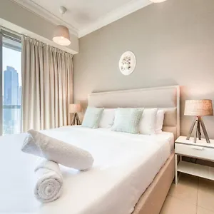 https://bolfeen-homes-downtown-dubai-12.dubaihotelsoffers.com