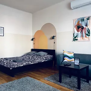 https://dorothy-apartment-near-budapest-city-park.inbudapesthotels.com